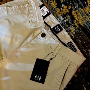GAP KHAKI PANTS! Size 2